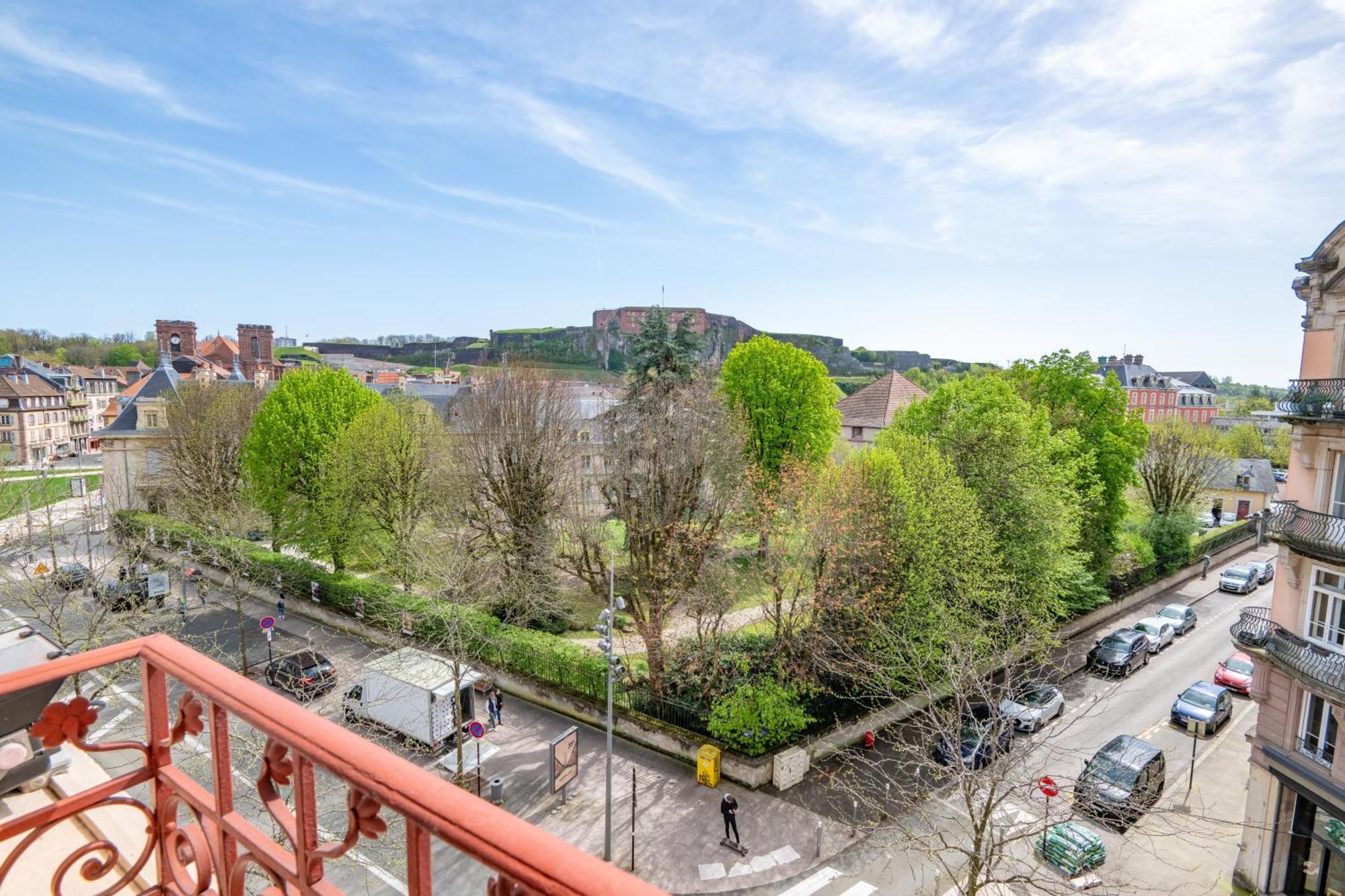 Grand Hotel Du Tonneau D'Or Belfort Εξωτερικό φωτογραφία