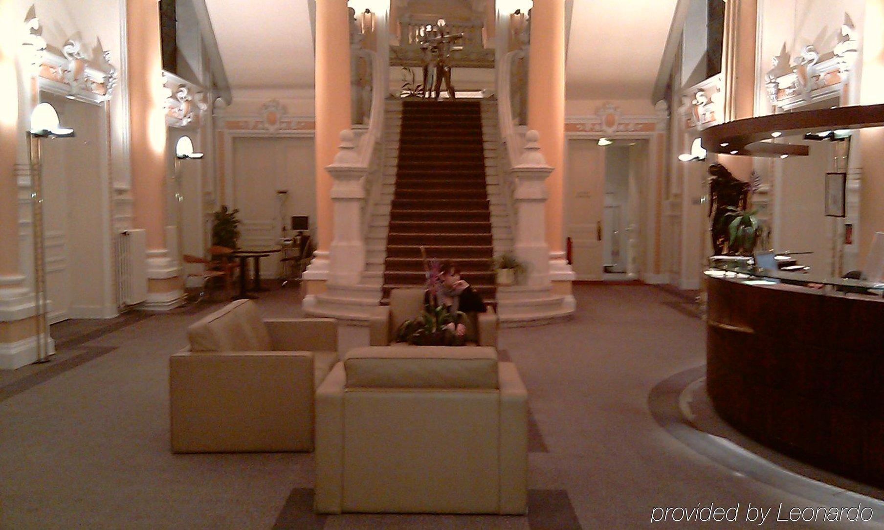 Grand Hotel Du Tonneau D'Or Belfort Εσωτερικό φωτογραφία